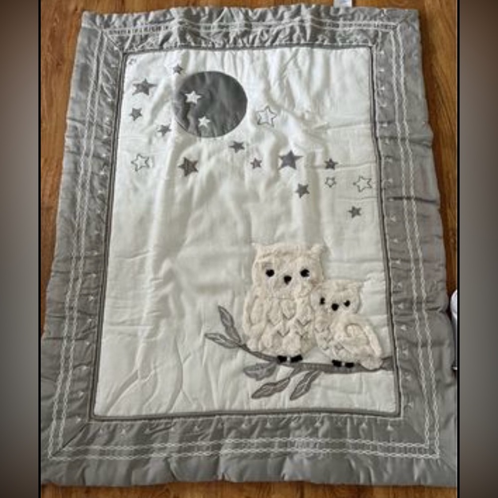 Nursery/Baby Luna White/Gray Celestial Owl -5 Piece Crib Bedding Set - Picture 2 of 5